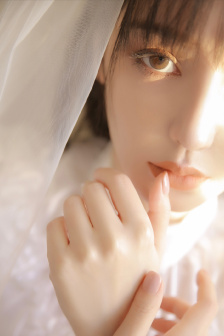 美女嫩模内衣写真